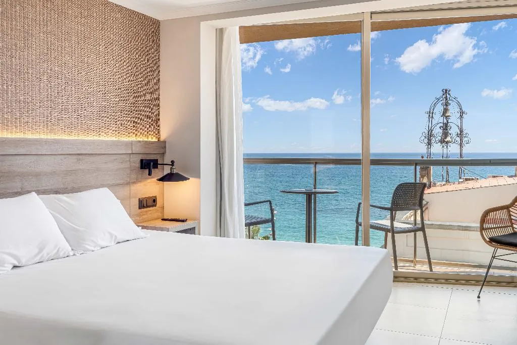 Room, Metropol Hotel, Costa Brava