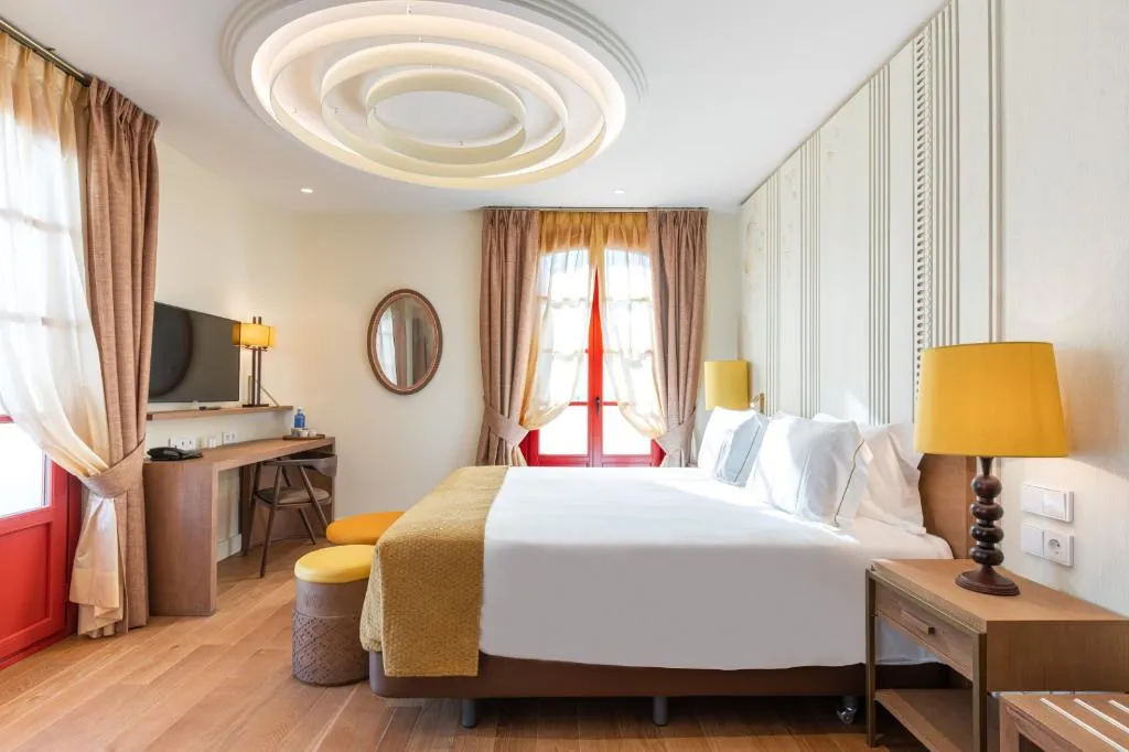 DOUBLE DELUXE WITH TERRACE Room, El Pilar Andalucia, Costa Del Sol