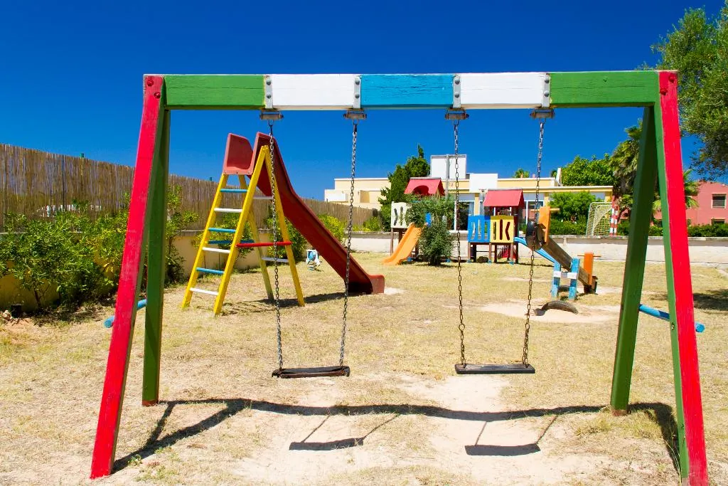 Sports and Entertainment, Apartamentos Club Andria, Majorca