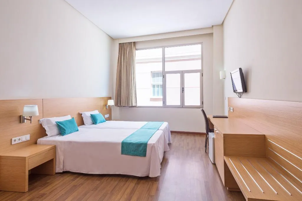 DOUBLE SINGLE USE STANDARD Room, Cullera Holiday, Costa Blanca