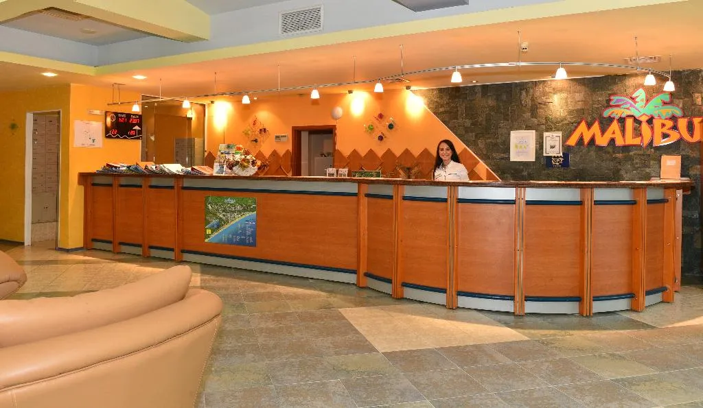 Lobby, Malibu, Varna