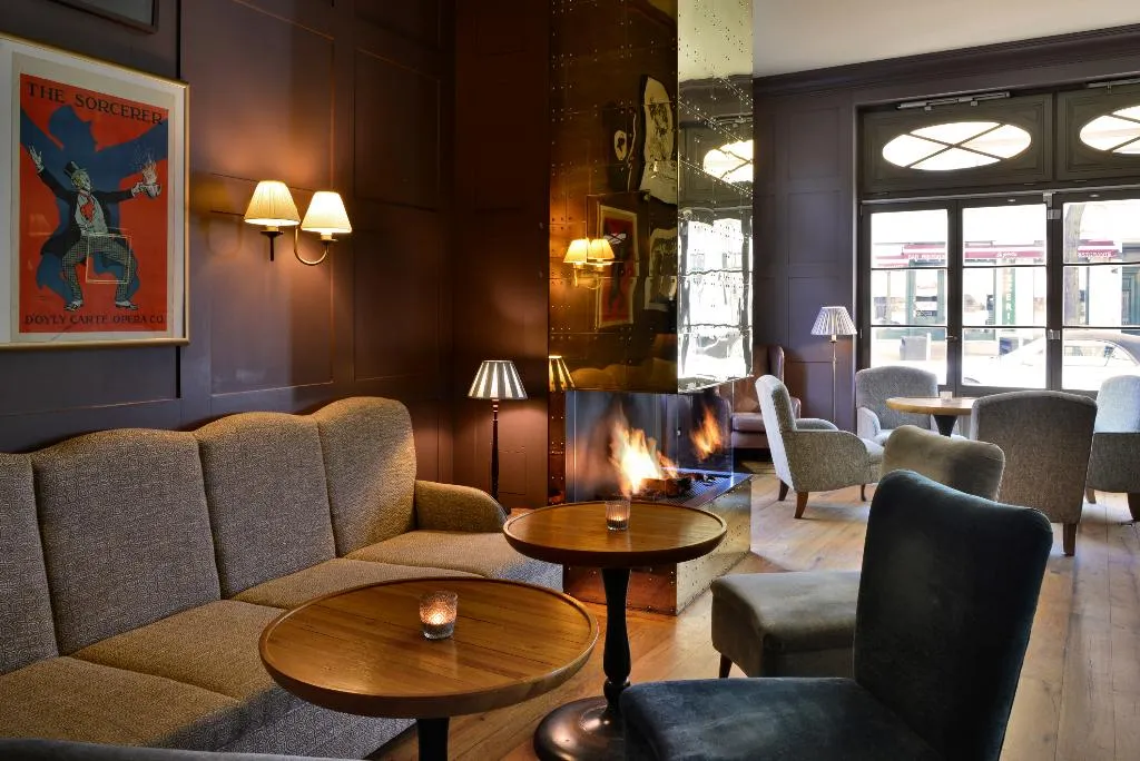 Bar, monbijou hotel, Berlin