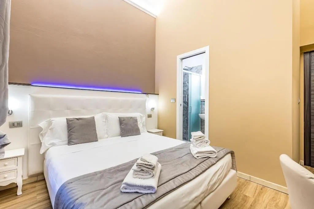 Room, B&B My Way, Florence