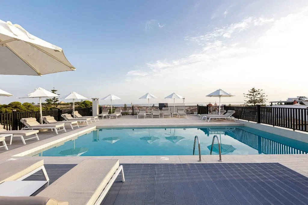 Pool, Jo An Palace, Crete