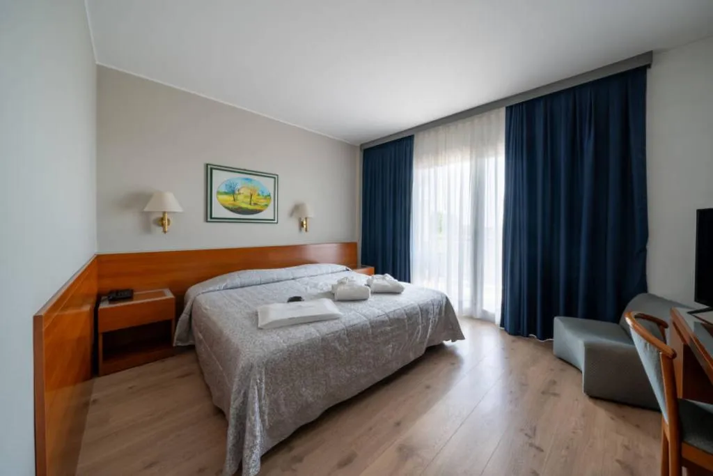 DOUBLE WITH BALCONY Room, Des Bains Terme, Venice