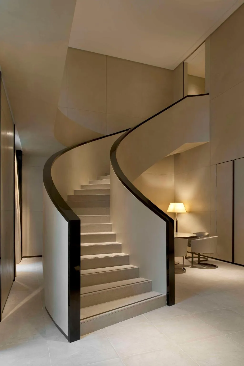 SUITE CAPACITY 4 Room, Armani Hotel Milano, Milan