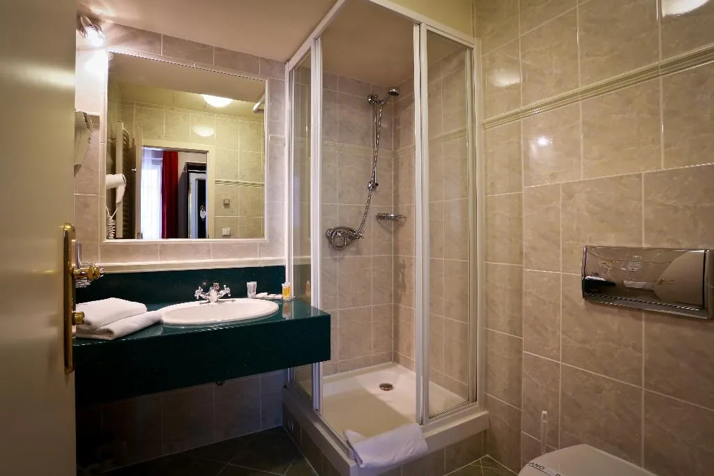 SINGLE STANDARD Room, Elysee Hotel Prague, Prague