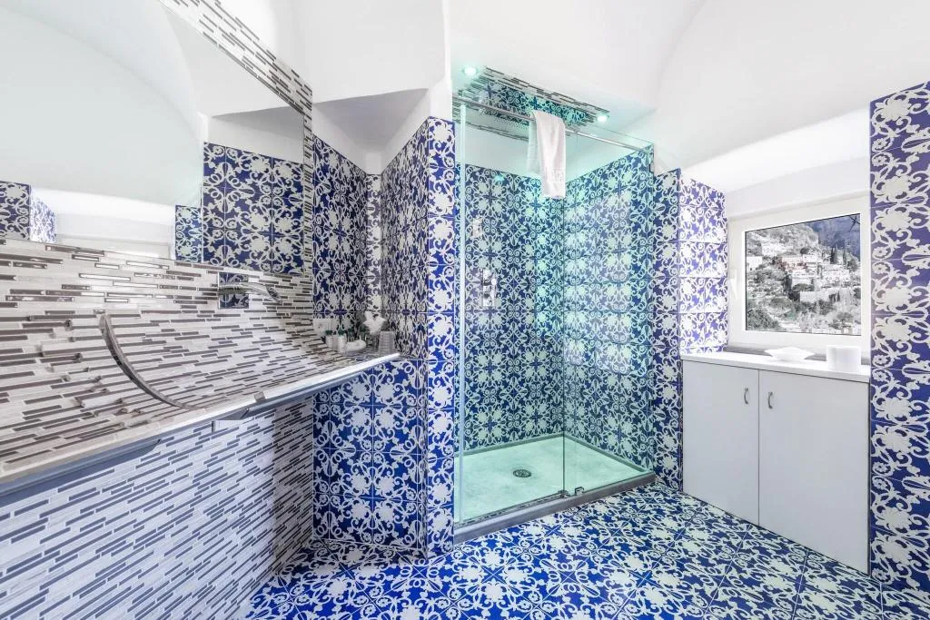 SUITE TWO QUEEN BEDS Room, Villa Magia, Naples