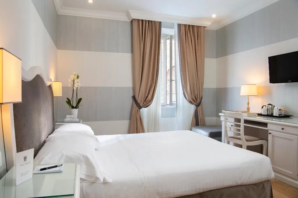 DOUBLE SINGLE USE STANDARD Room, Rapallo, Florence