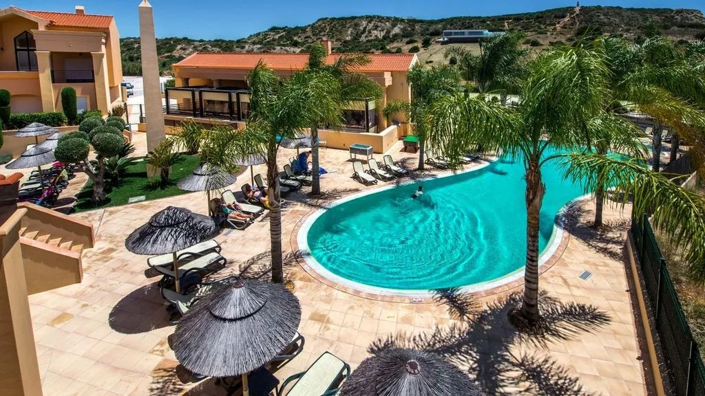 Pool, Baia da Luz, Algarve