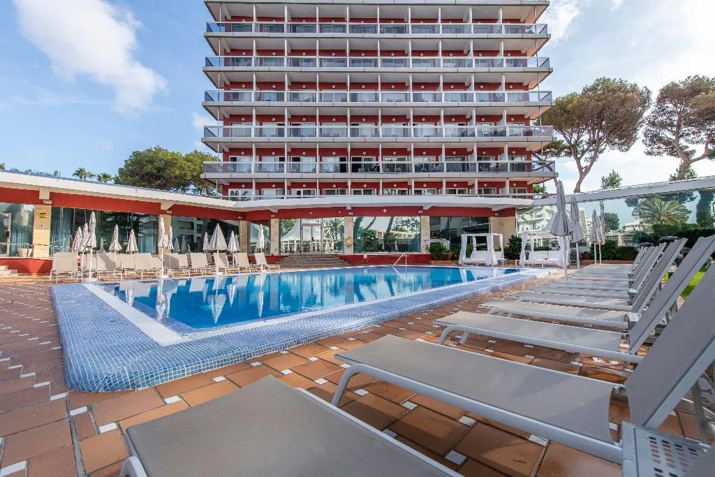 Pool, Obelisco, Majorca