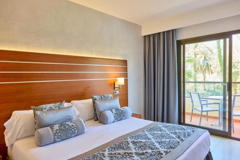 Double or Twin STANDARD Room, Zafiro Rey Don Jaime, Majorca