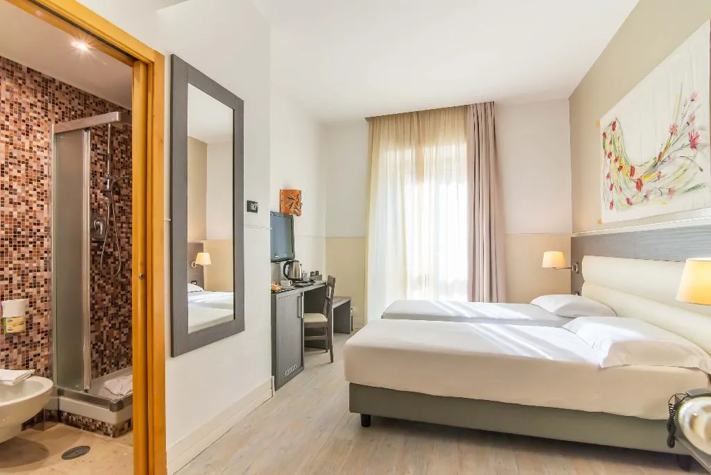 DOUBLE SUPERIOR Room, Hotel Aphrodite, Rome
