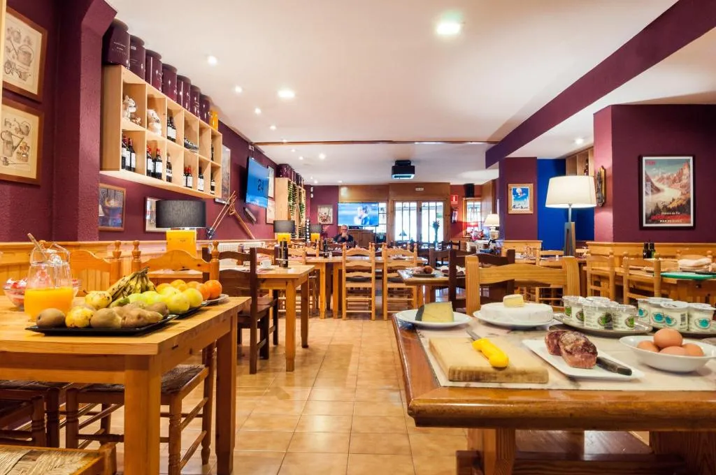 Restaurant, Hotel Esquirol, Costa Brava