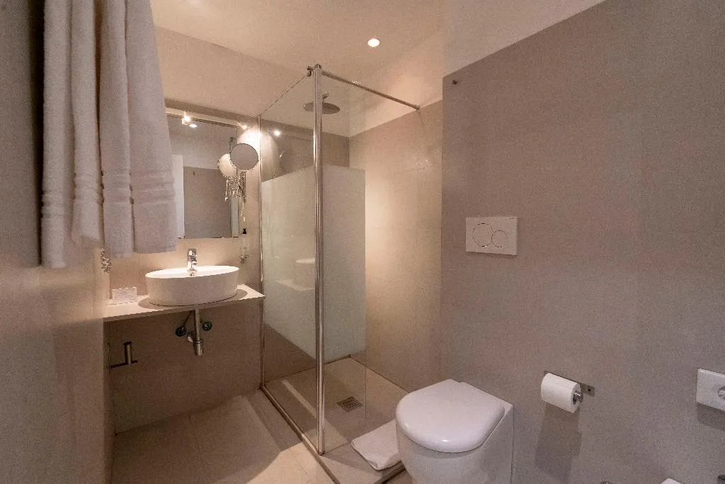 Double or Twin DELUXE Room, Kleos Hotel, Milan