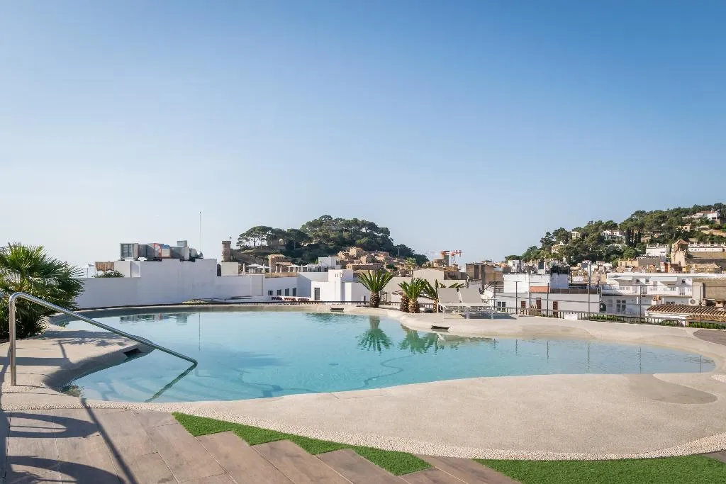 Pool, Delfin, Costa Brava