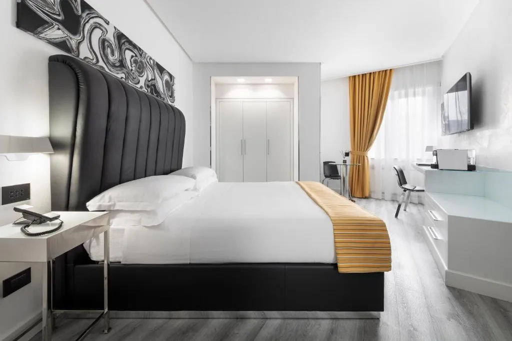 DOUBLE SINGLE USE CLASSIC Room, Lhp Napoli Palace & Spa, Naples