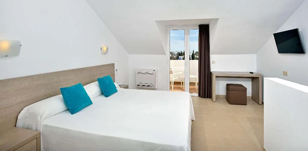 APARTMENT SUPERIOR Room, Sol Cala d'Or Apartamentos, Majorca