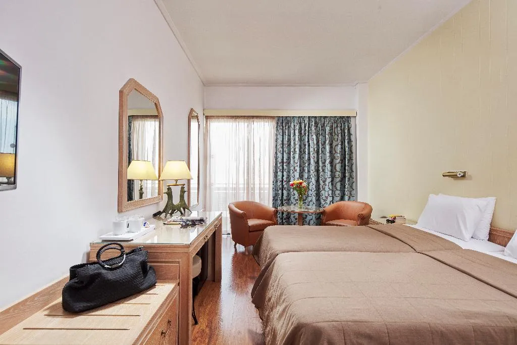 FAMILY ROOM SUPERIOR CITY VIEW Room, Candia Hotel, Athens