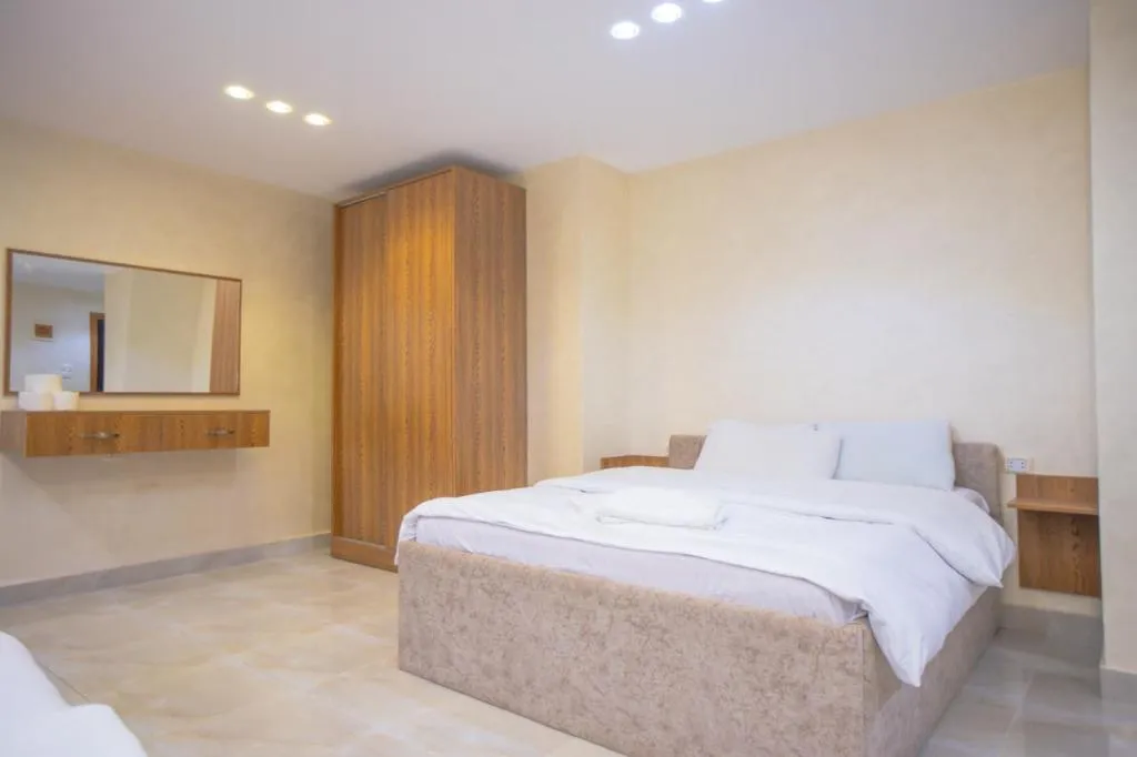 QUADRUPLE ONE BEDROOM ONE BATHROOM Room, Pyramids Height Hotel, Cairo