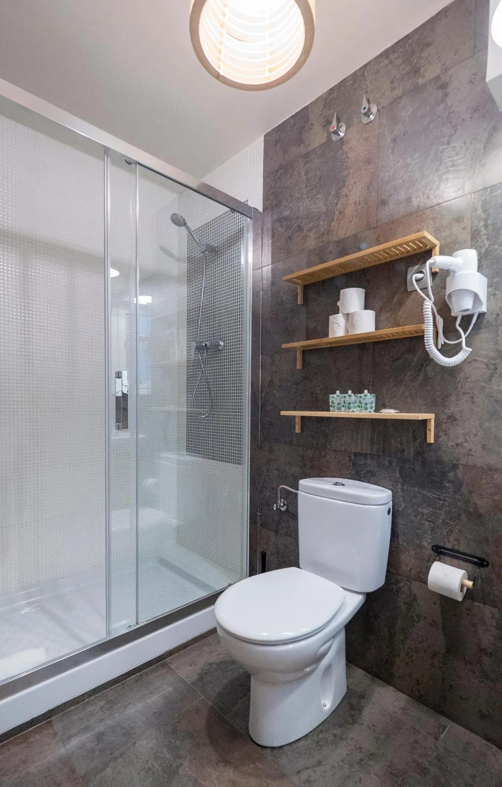 APARTMENT CAPACITY 3 Room, Barcelona Sants Station Apartments, Barcelona