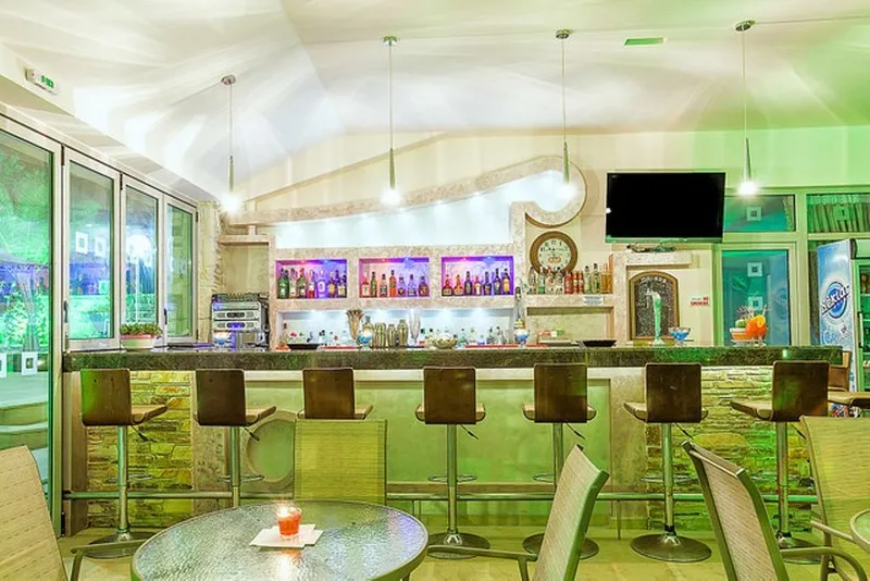 Bar, Anna Maria Paradise, Halkidiki