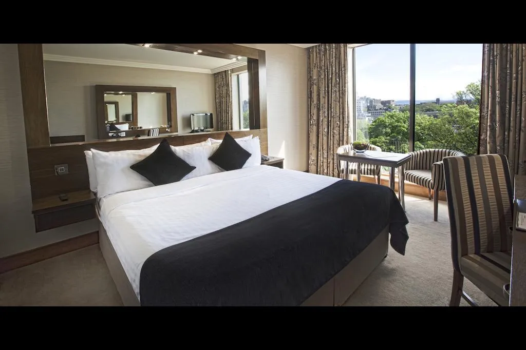 DOUBLE SUPERIOR Room, Ashling Hotel, Dublin
