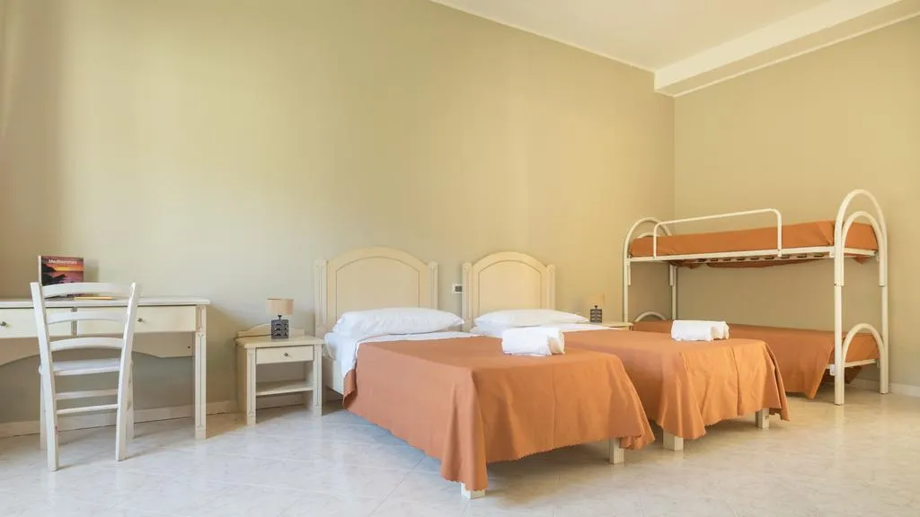 FAMILY ROOM STANDARD Room, Argentiera Inn Hotel & Hostel, Cagliari