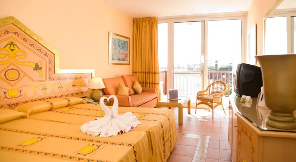 Double or Twin SIDE SEA VIEW Room, Fuerteventura Princess, Fuerteventura
