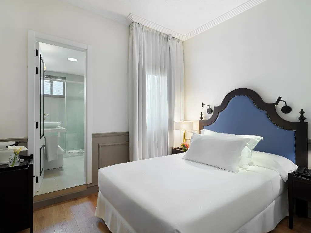 SINGLE STANDARD Room, H10 Corregidor Boutique Hotel, Seville