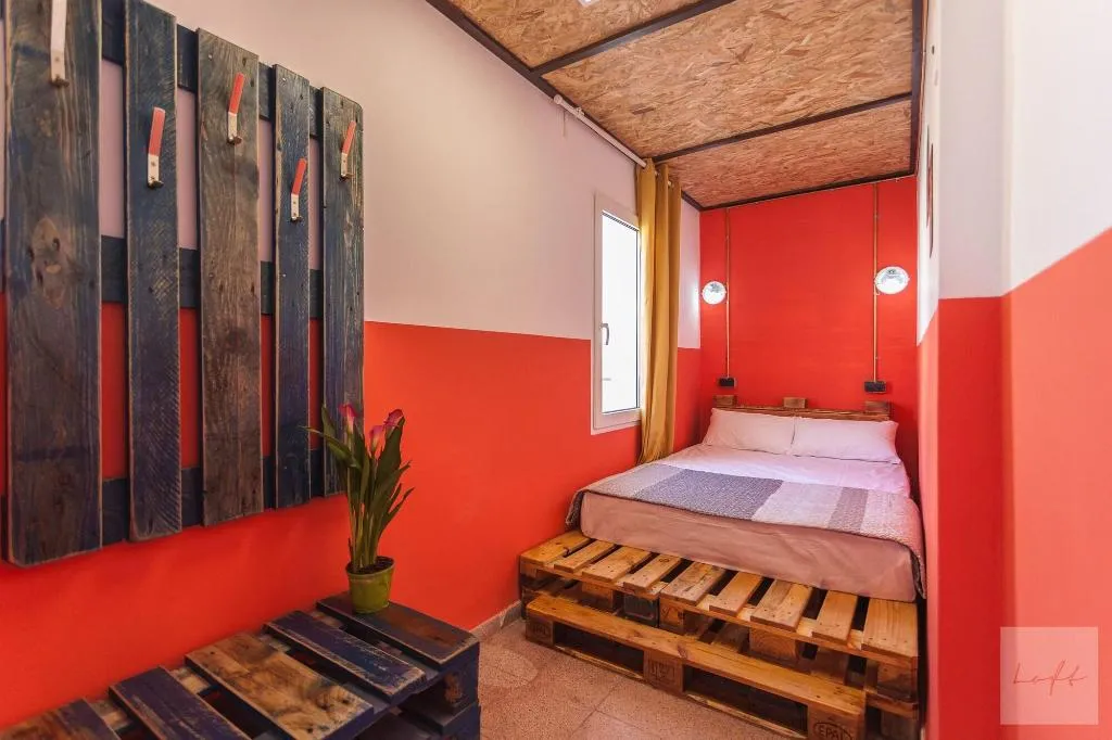 Room, Neptuno Hostal, Costa Brava