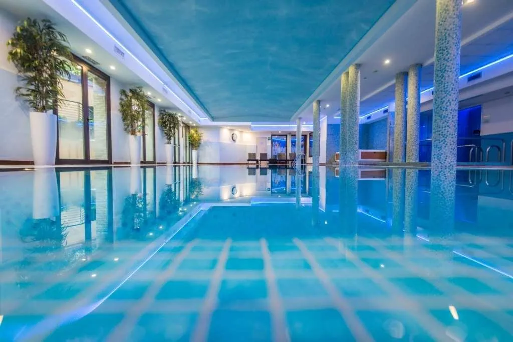 Sports and Entertainment, As Hotel Cambiago, Milan