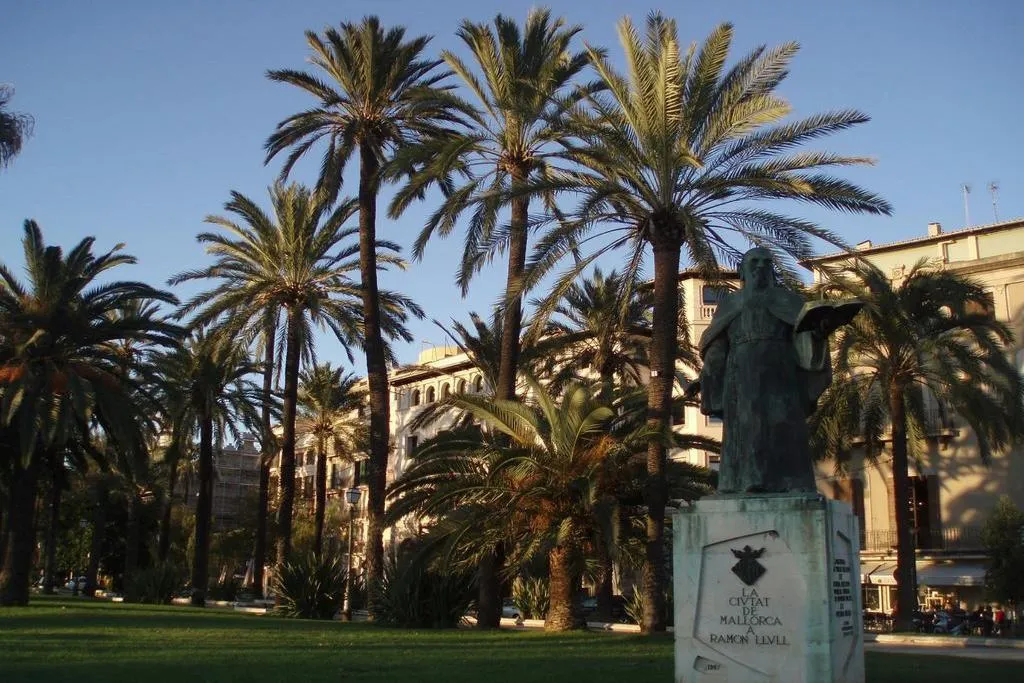 Sports and Entertainment, ICON Rosetó, Majorca