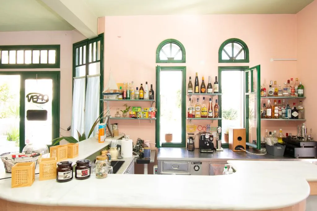 Bar, Aquarius Apartments by Checkin, Crete