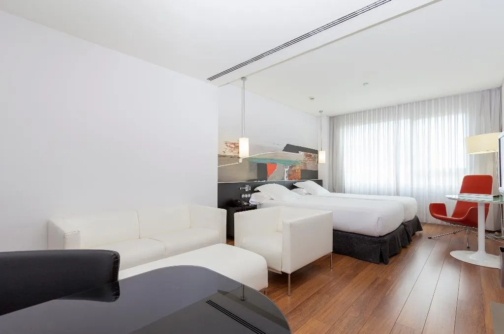DOUBLE SUPERIOR Room, Axor Barajas, Madrid