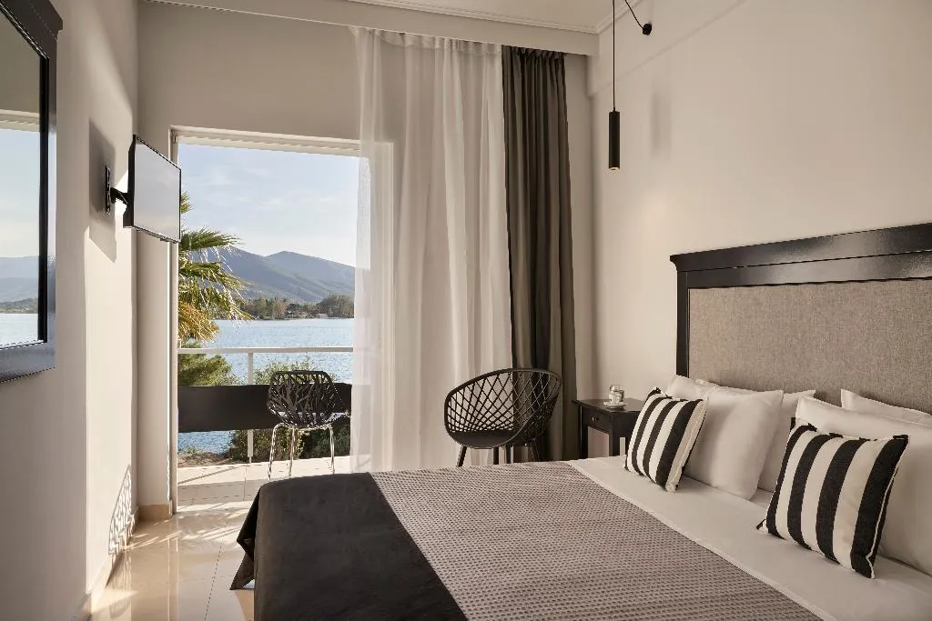 Double or Twin CLASSIC SEA VIEW Room, Xenia Poros Image, Athens