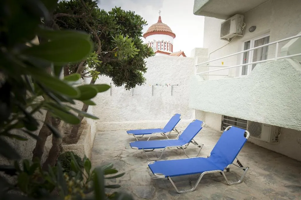 Terrace, Kissamia Rooms, Crete