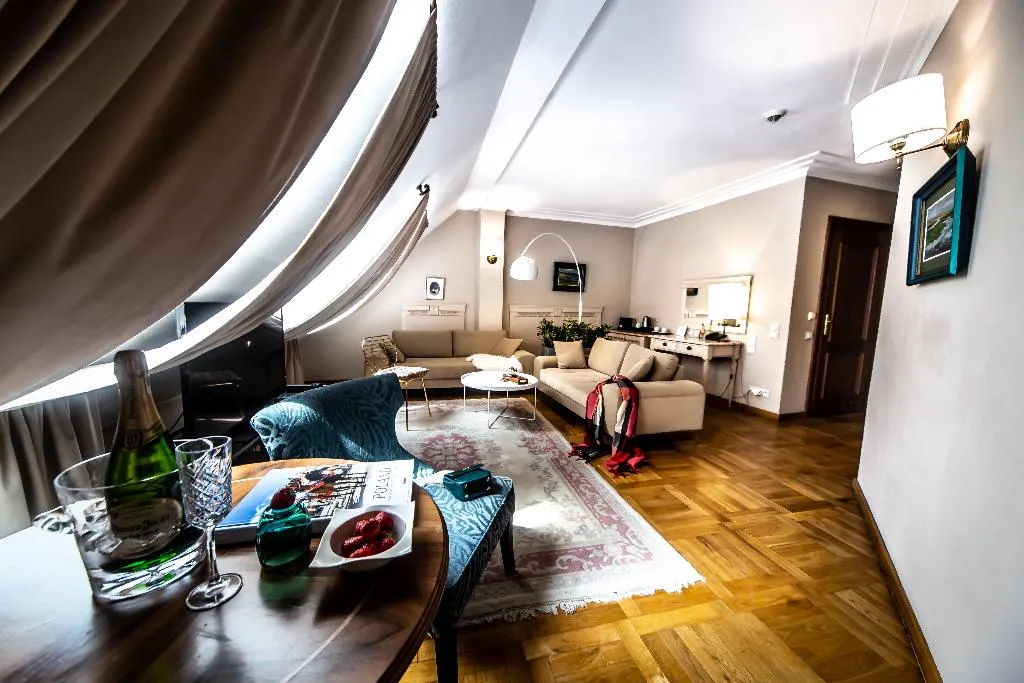SUITE DELUXE Room, Hotel Rubinstein, Krakow