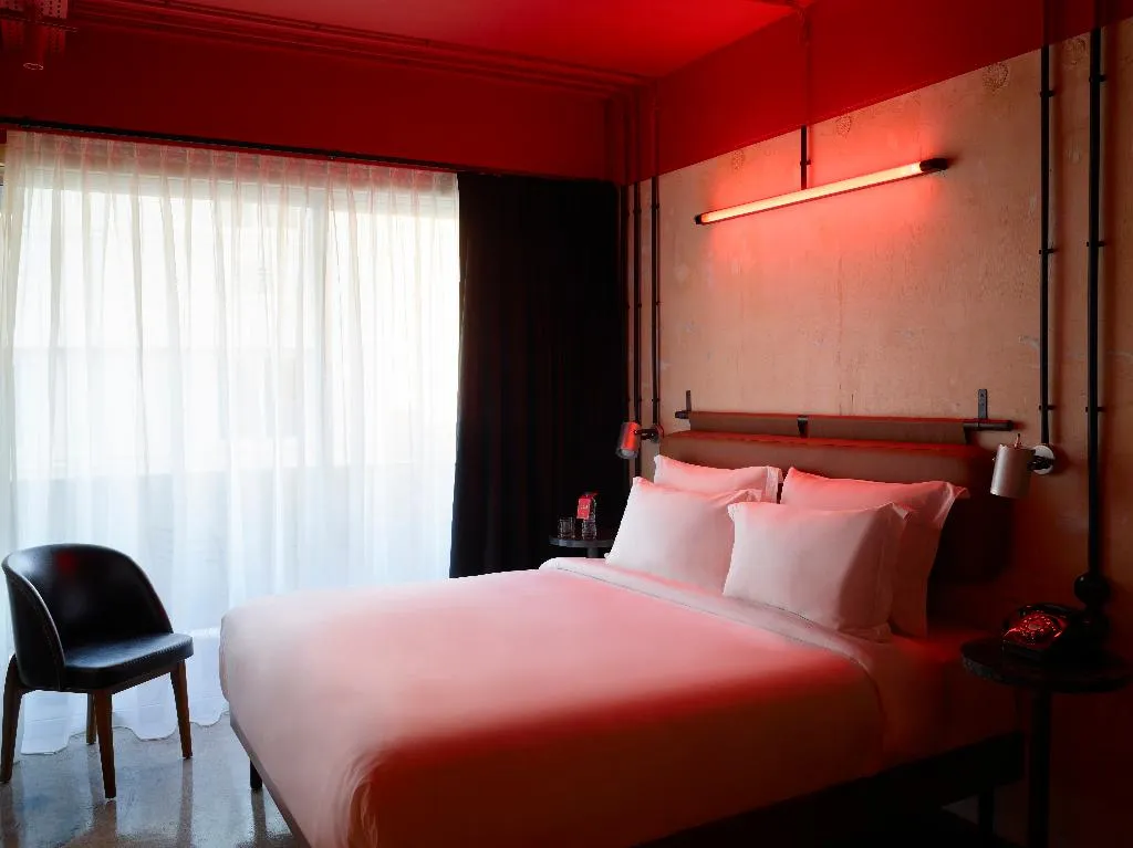 Double or Twin STANDARD Room, Max Brown Hotel Downtown, part of the Sircle Coll, Athens