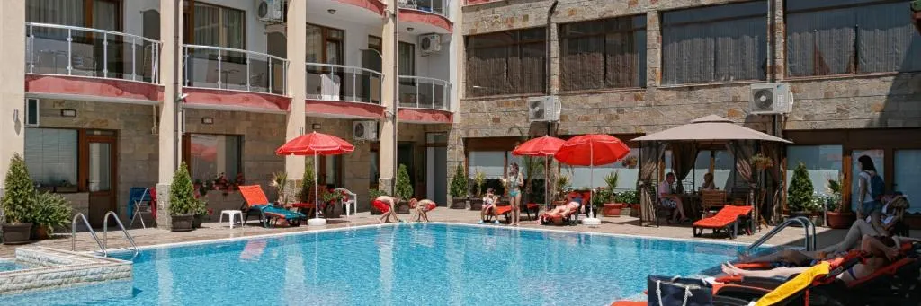 Pool, Alexandra Hotel, Bourgas