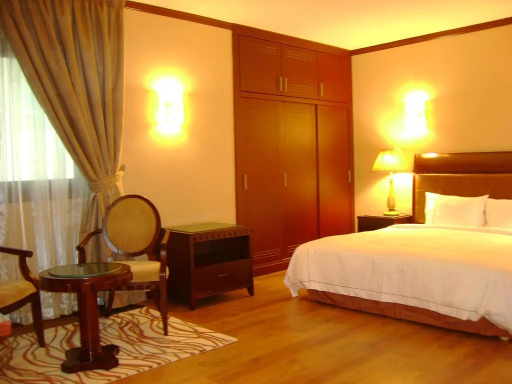 Room, Sunday Sharjah Aparthotel Formerly Royal Tulip, Dubai