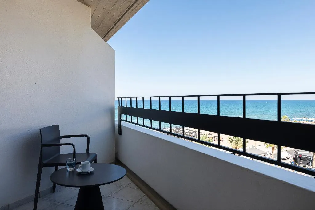 Double or Twin SEA VIEW Room, Aquila Porto Rethymno, Crete