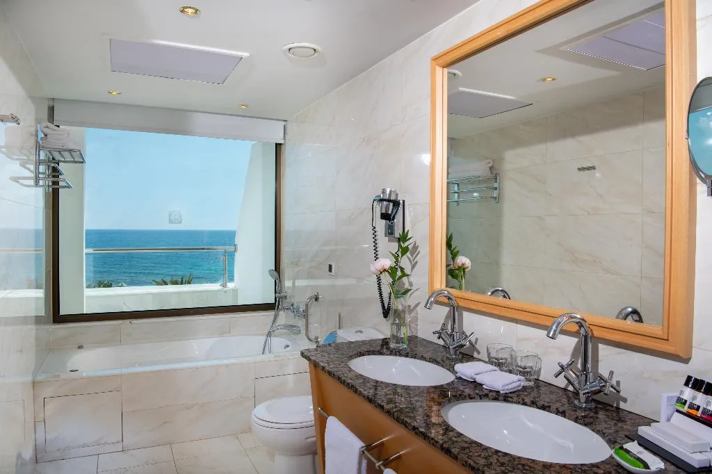 Room, Constantinou Bros Pioneer Beach Hotel, Cyprus