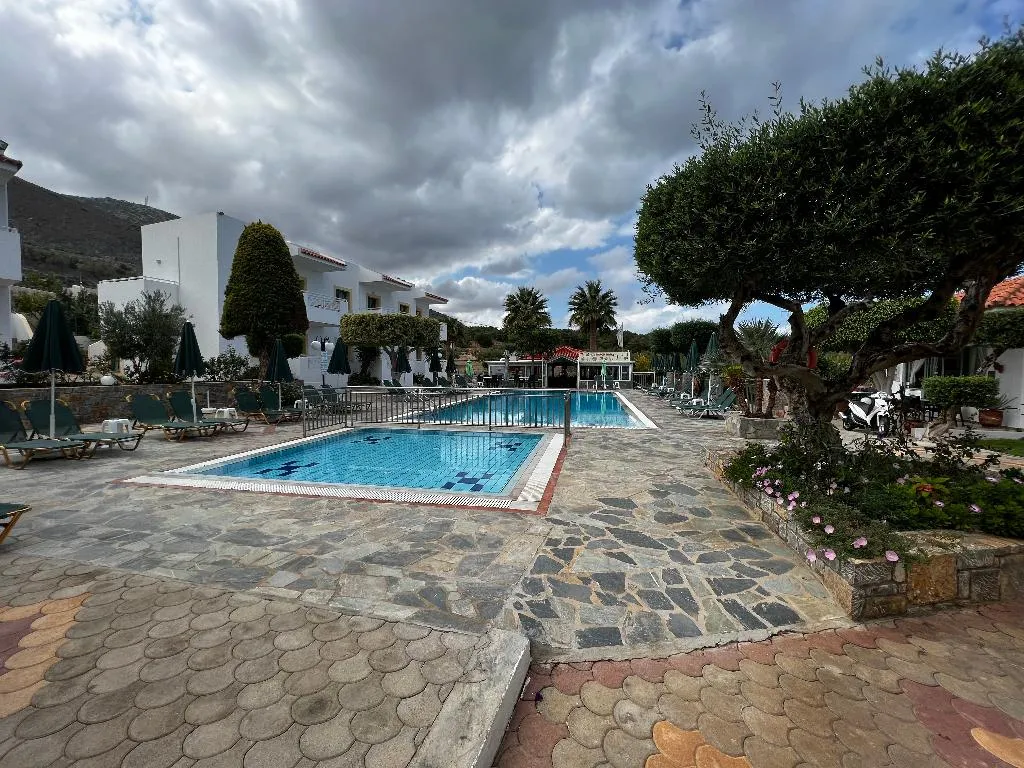 Pool, Nikolas Villas, Crete