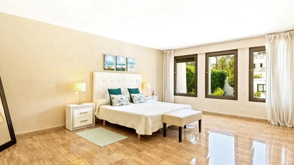 VILLA STANDARD Room, Villa Marina Puerto Banus, Costa Del Sol