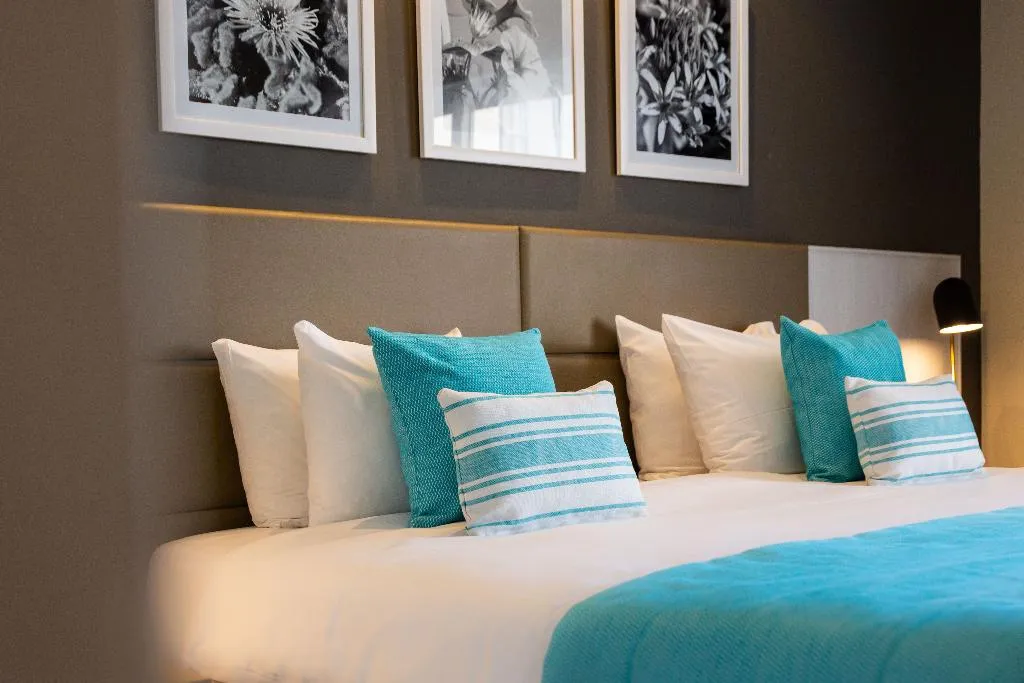 JUNIOR SUITE STANDARD Room, Salini Resort, Malta