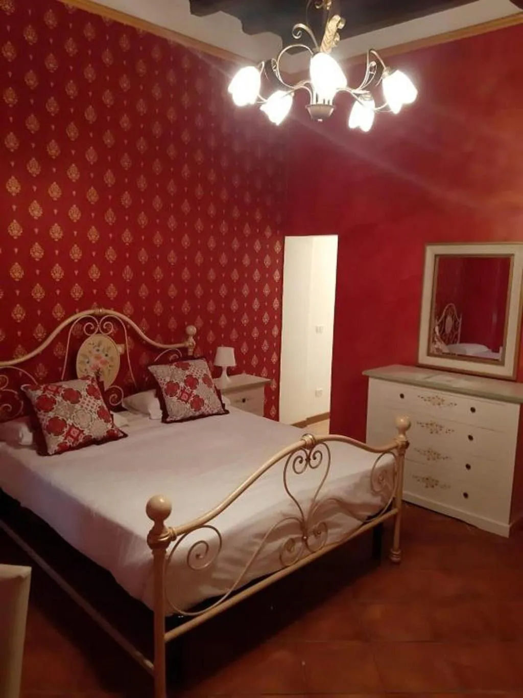 Room, Nova Domizia, Rome