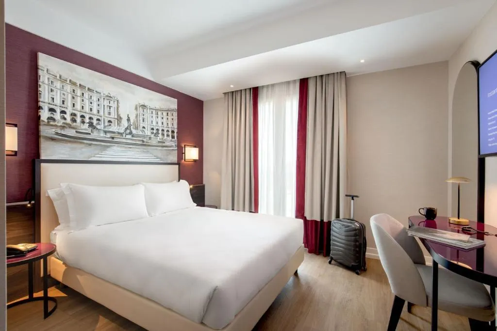 DOUBLE STANDARD Room, St. Martin, Rome