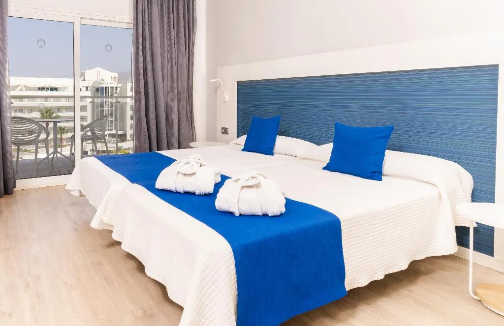DOUBLE SINGLE USE SUPERIOR SIDE SEA VIEW Room, HOVIMA Cool Costa Adeje, Tenerife