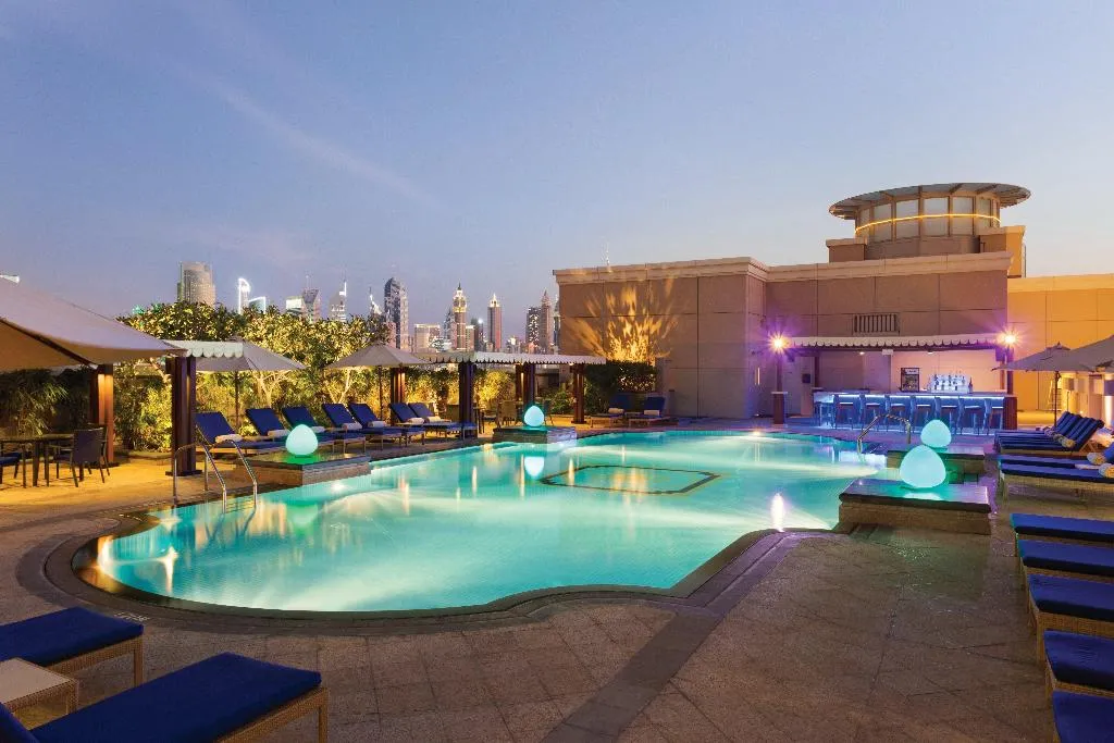 Pool, Crowne Plaza Jumeirah, Dubai